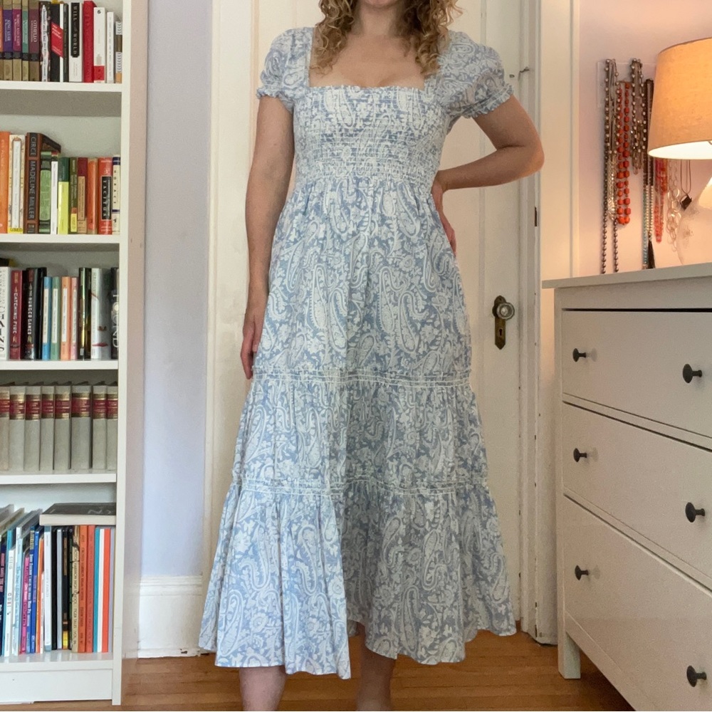 Puff sleeve blue floral dress